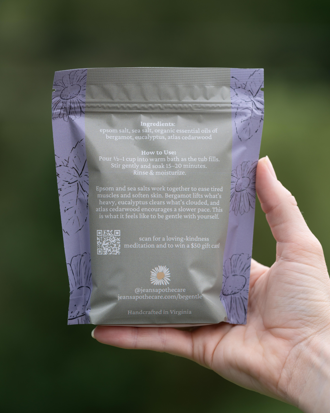 Go Away, I'm Reading | Relaxing Bath Soak | Bookish Gift: Standard
