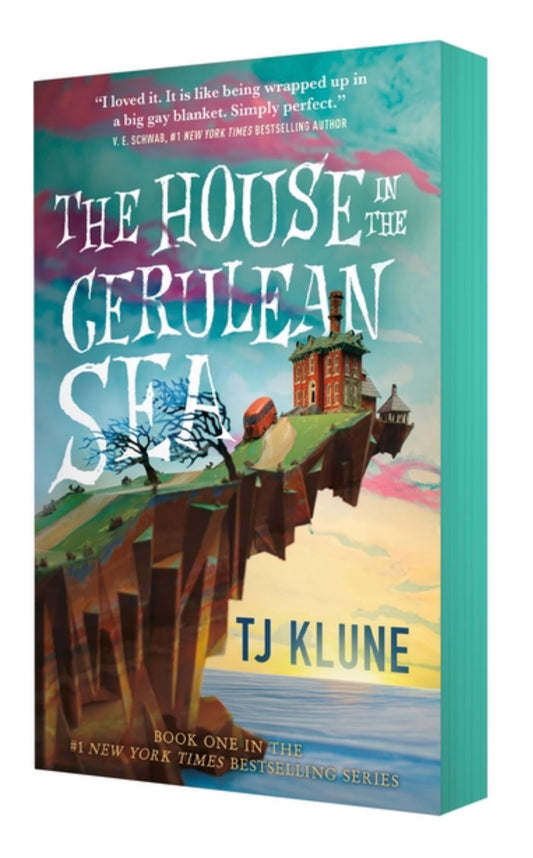 The House in the Cerulean Sea (Cerulean Chronicles #1)