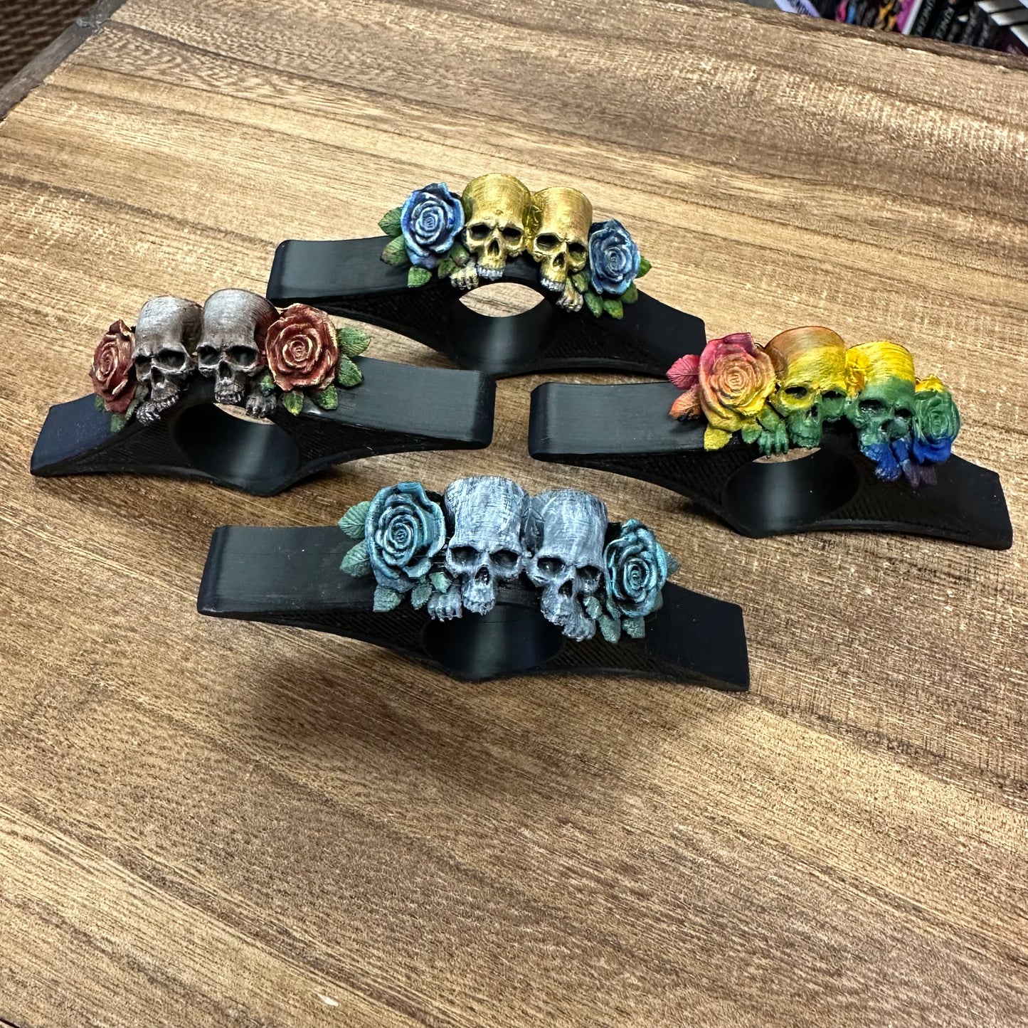 Page Holder - Skulls