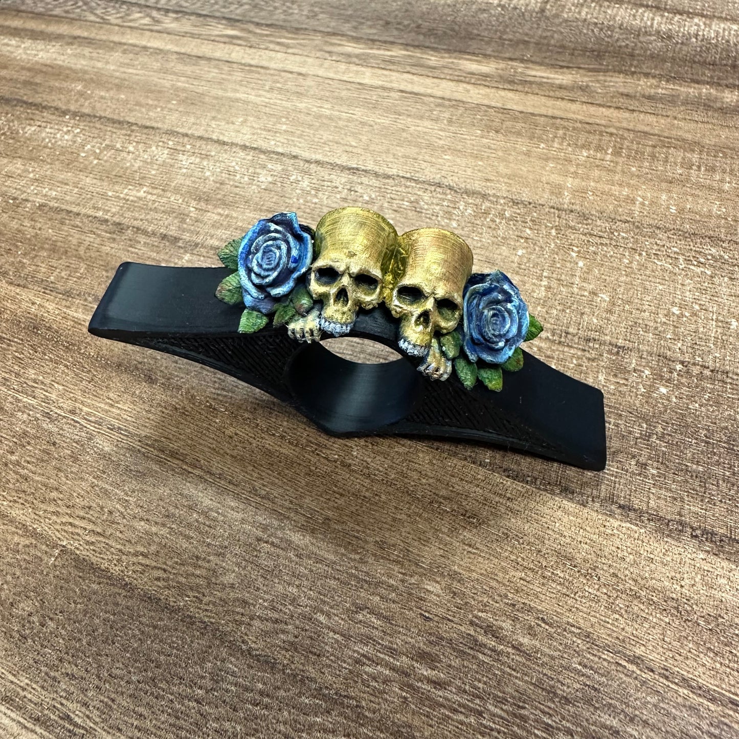 Page Holder - Skulls